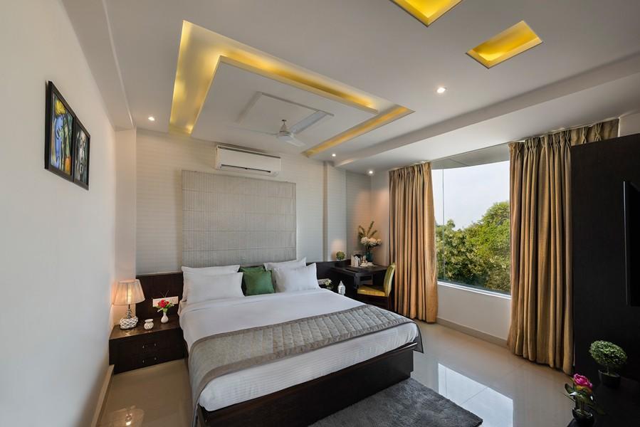 Hotel Manisha International Gaja Zewnętrze zdjęcie